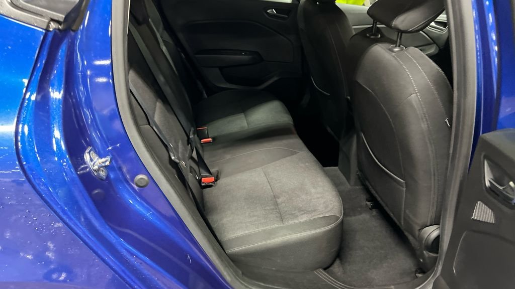 Used Renault Clio 2021 for sale - 76509881: Photo 12