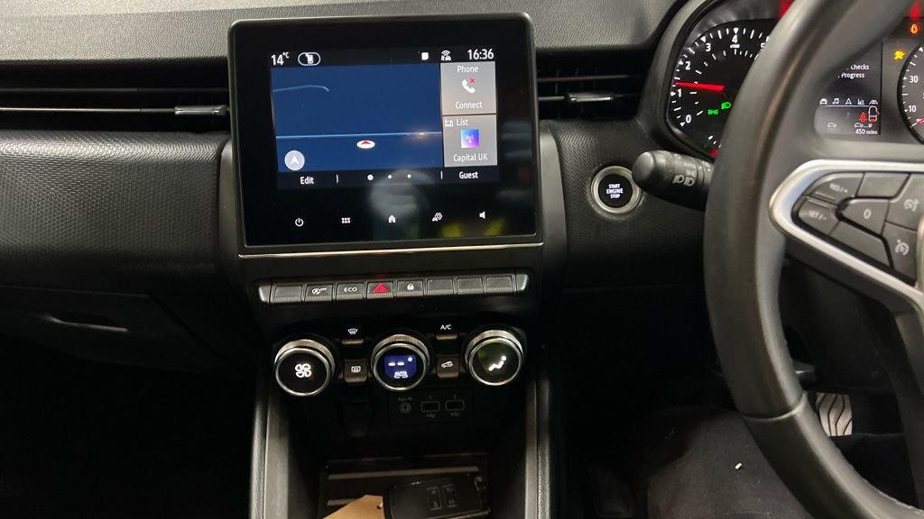 Used Renault Clio 2021 for sale - 76509881: Photo 3