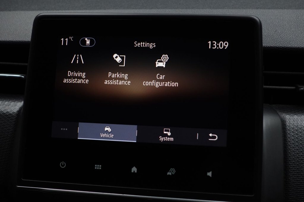 Used Renault Clio 2021 for sale - 76509881: Photo 32