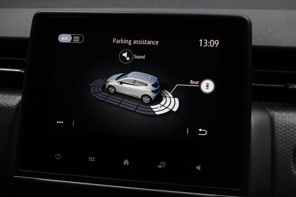 Used Renault Clio 2021 for sale - 76509881: Photo 35