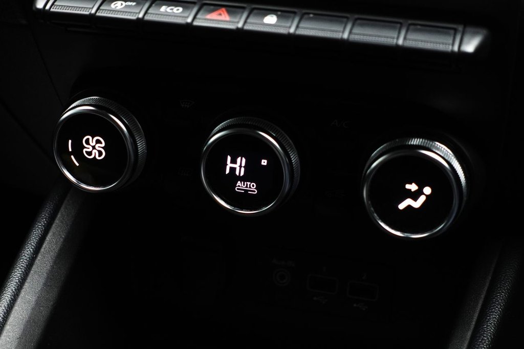 Used Renault Clio 2021 for sale - 76509881: Photo 40