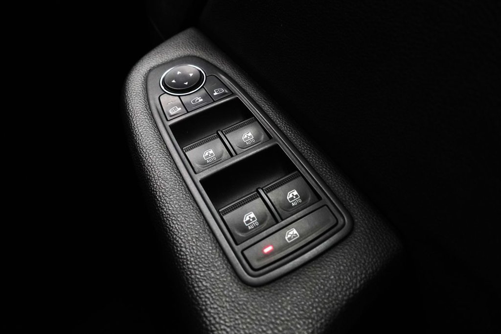 Used Renault Clio 2021 for sale - 76509881: Photo 45