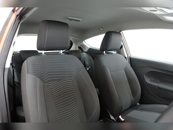 Used Ford Fiesta 2016 for sale - 79584332: Photo