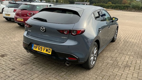 Used Mazda Mazda3 2019 for sale - 76172934: Photo 8