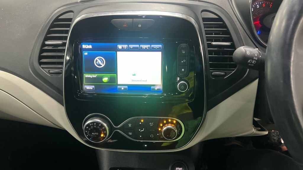 Used Renault Captur 2018 for sale - 77037842: Photo 3