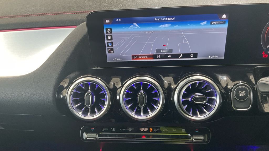 Used Mercedes-Benz EQA 2023 for sale - 78088409: Photo 2