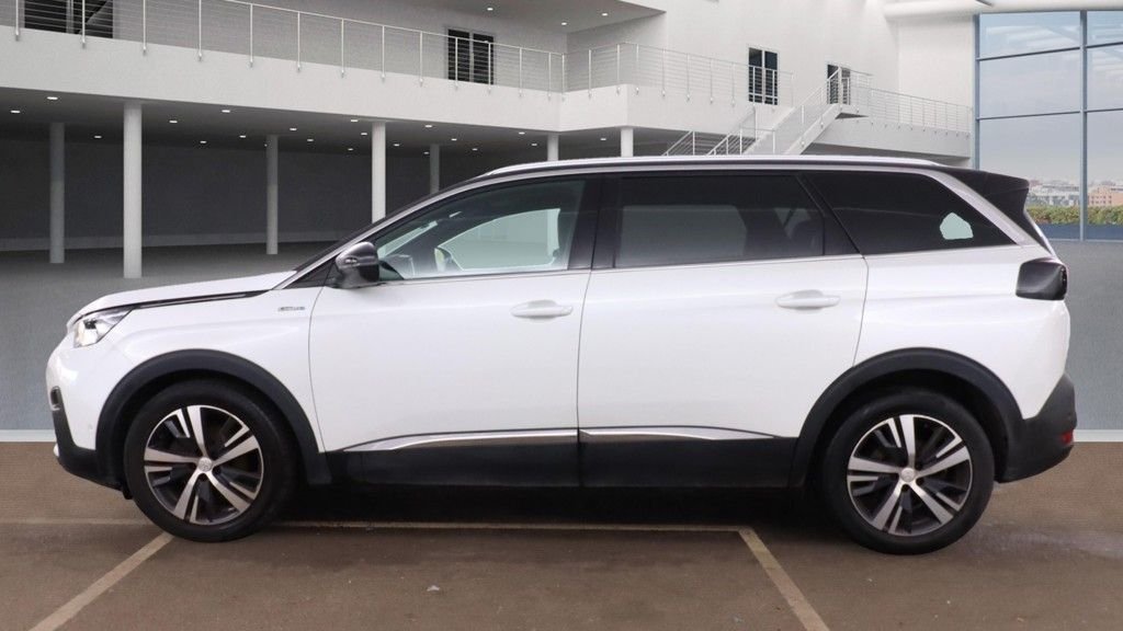 Used Peugeot 5008 2020 for sale - 76617484: Photo 11