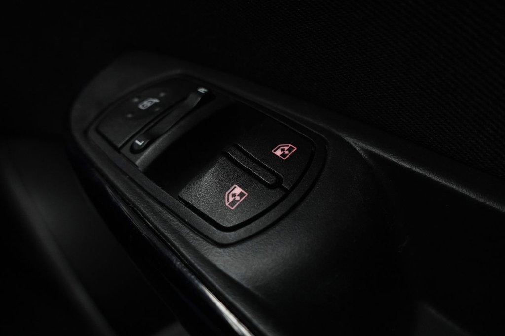 Used Vauxhall Corsa 2018 for sale - 75896634: Photo 36