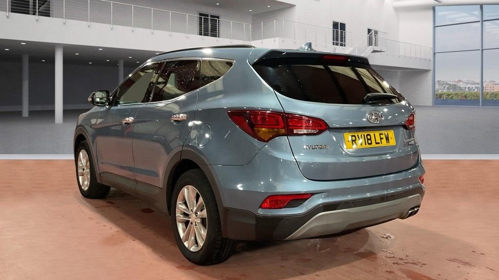 Used Hyundai Santa Fe 2018 for sale - 77080373: Photo 7