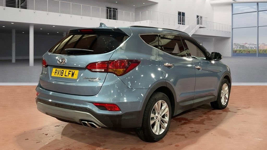 Used Hyundai Santa Fe 2018 for sale - 77080373: Photo 8