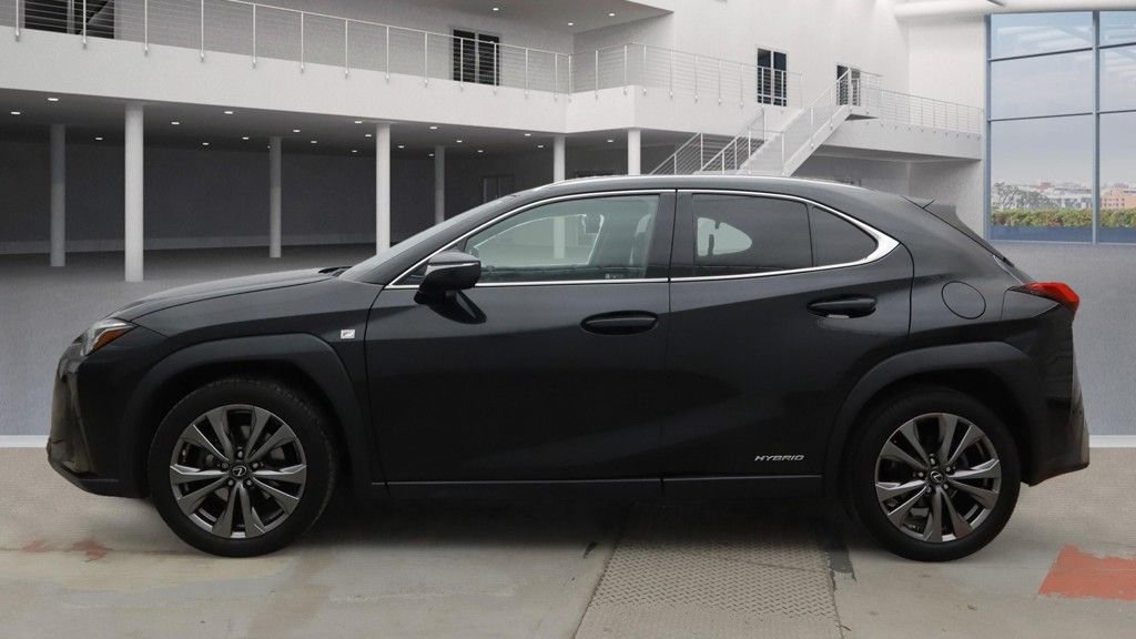 Used Lexus UX 2019 for sale - 76570532: Photo 11