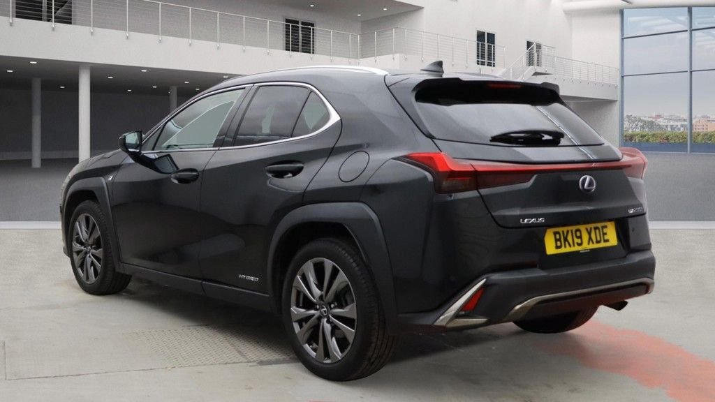 Used Lexus UX 2019 for sale - 76570532: Photo 6