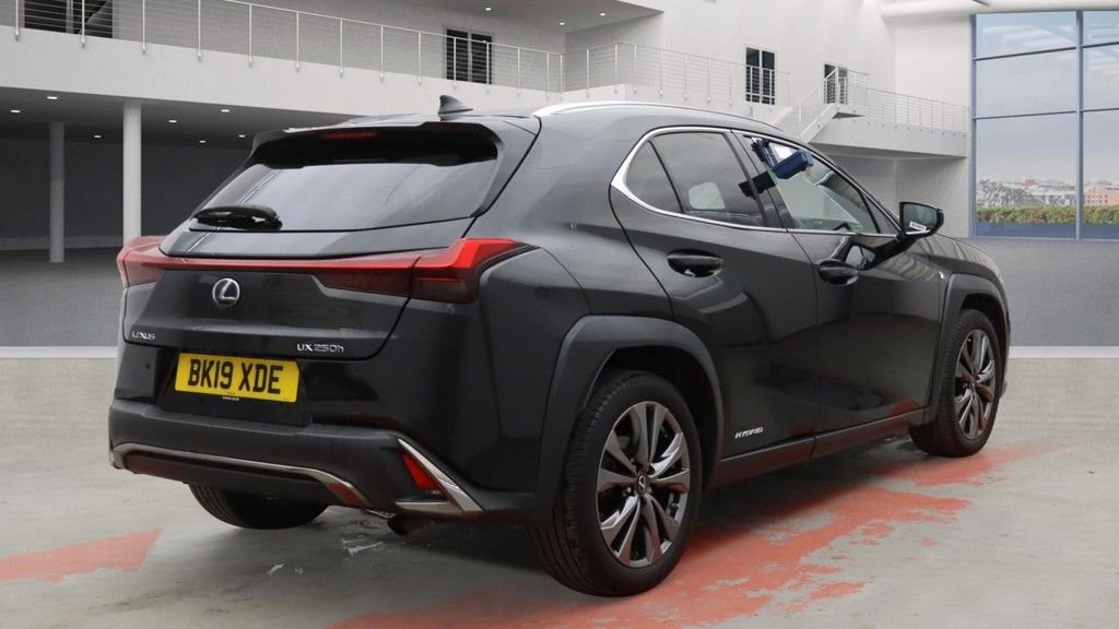 Used Lexus UX 2019 for sale - 76570532: Photo 8