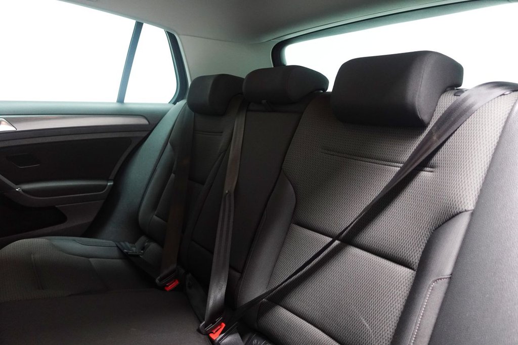 Used Volkswagen Golf 2019 for sale - 76950098: Photo 17