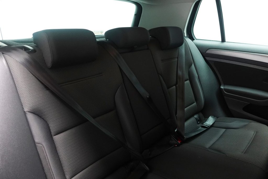 Used Volkswagen Golf 2019 for sale - 76950098: Photo 18
