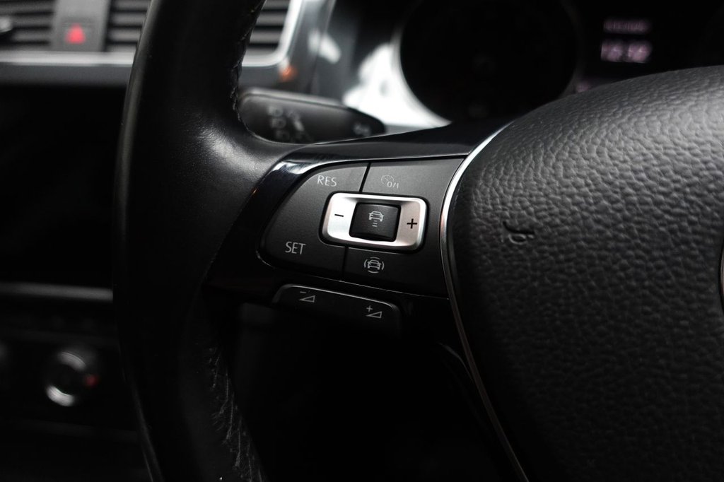 Used Volkswagen Golf 2019 for sale - 76950098: Photo 21