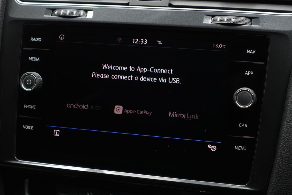 Used Volkswagen Golf 2019 for sale - 76950098: Photo 3