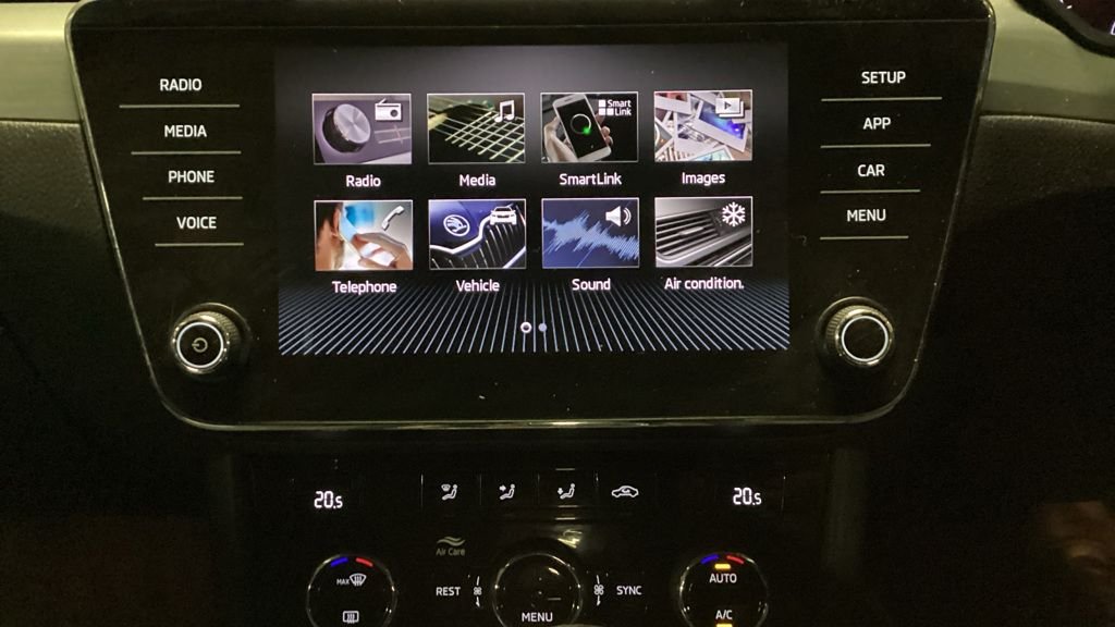 Used Skoda Superb 2019 for sale - 77122298: Photo 2