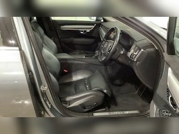 Used Volvo S90 2020 for sale - 76617478: Photo