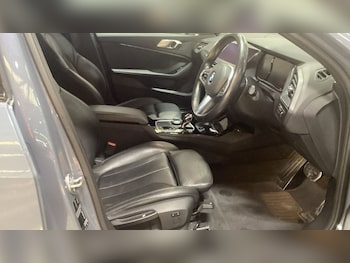 Used BMW 1 Series 2020 for sale - 76910424: Photo