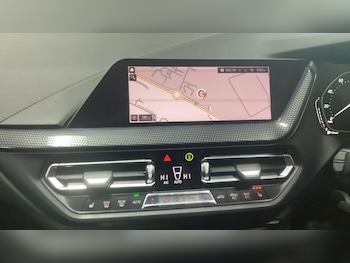 Used BMW 1 Series 2020 for sale - 76910424: Photo