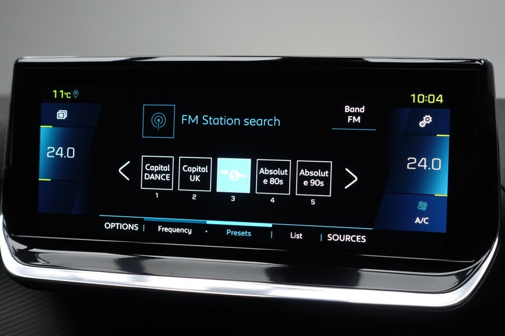 Used Peugeot E-2008 2021 for sale - 77172111: Photo 30