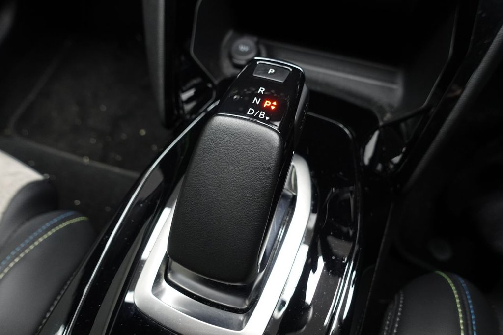 Used Peugeot E-2008 2021 for sale - 77172111: Photo 38