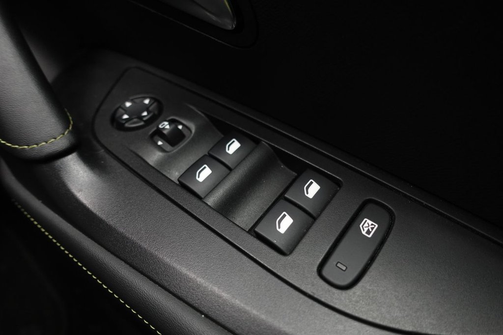 Used Peugeot E-2008 2021 for sale - 77172111: Photo 49