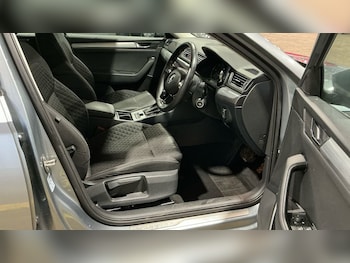 Used Skoda Superb 2021 for sale - 77188312: Photo