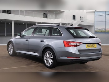 Used Skoda Superb 2021 for sale - 77188312: Photo