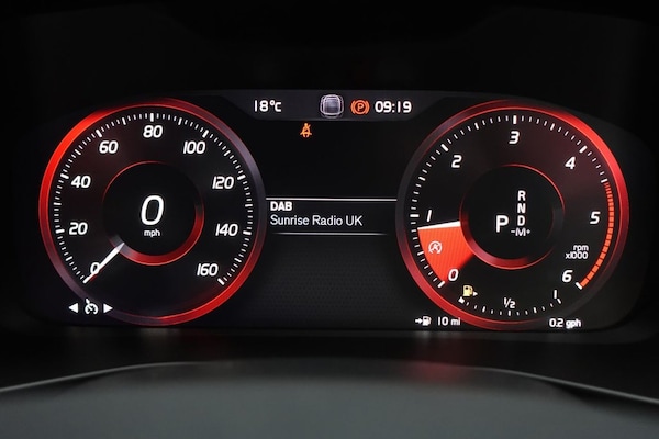 Used Volvo XC40 2019 for sale - 75487410: Photo 26