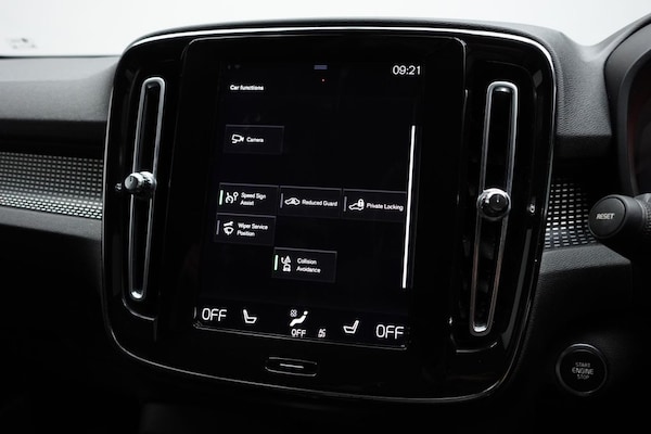 Used Volvo XC40 2019 for sale - 75487410: Photo 38