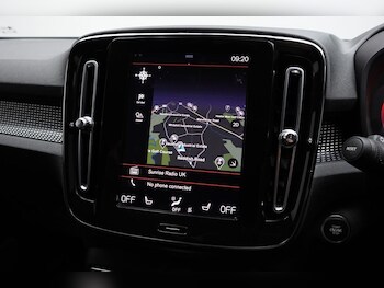 Used Volvo XC40 2019 for sale - 75487410: Photo