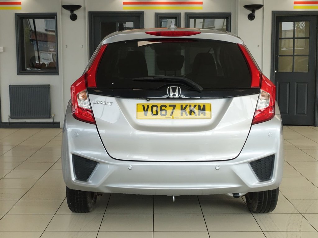 Used Honda Jazz 2017 for sale - 77026764: Photo 9