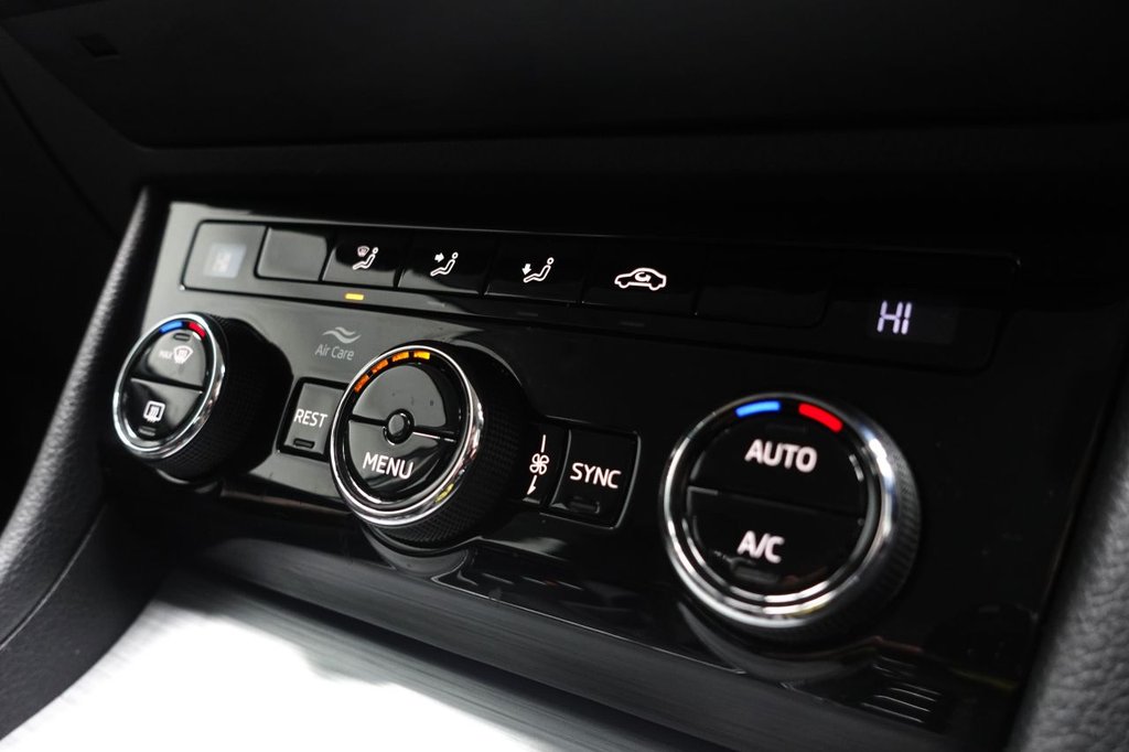 Used Skoda Superb 2020 for sale - 76985919: Photo 39