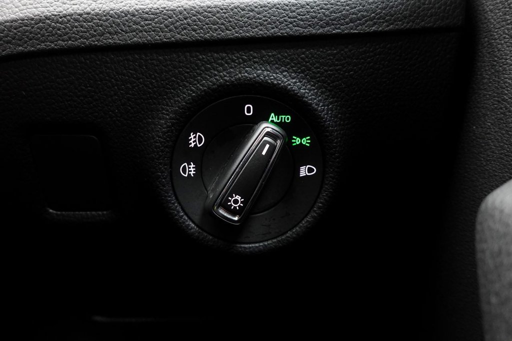 Used Skoda Superb 2020 for sale - 76985919: Photo 50