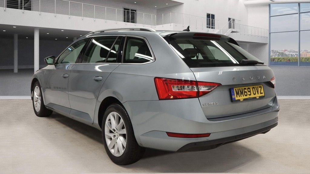 Used Skoda Superb 2020 for sale - 76985919: Photo 6