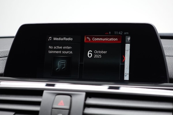Used BMW 3 Series 2018 for sale - 76172845: Photo 27