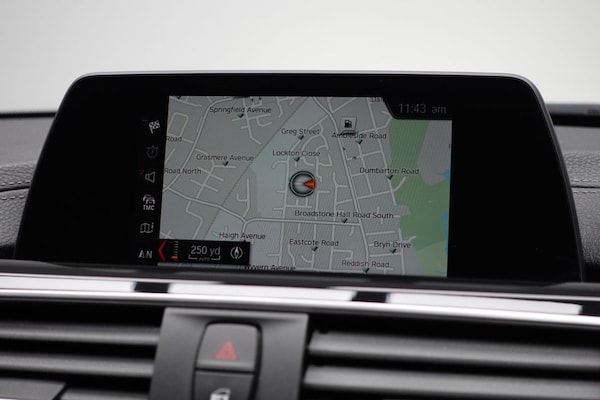 Used BMW 3 Series 2018 for sale - 76172845: Photo 3