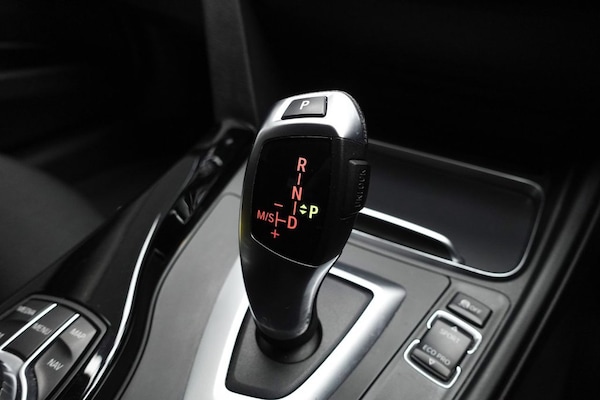 Used BMW 3 Series 2018 for sale - 76172845: Photo 40
