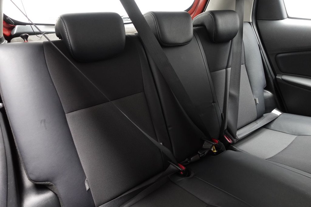 Used Toyota Yaris 2015 for sale - 77806094: Photo 18