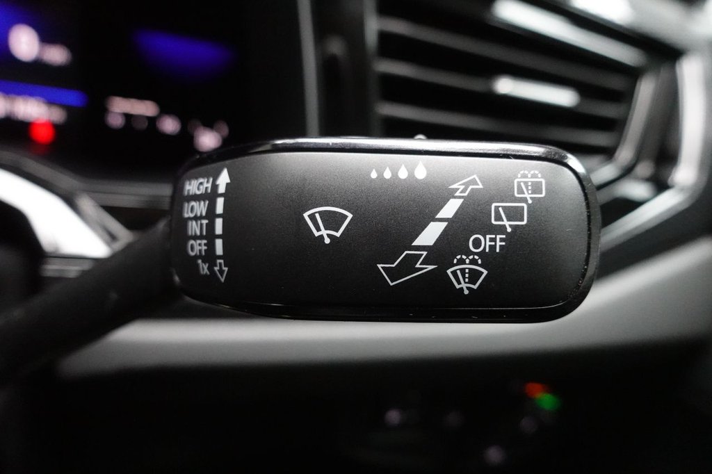 Used Volkswagen Polo 2022 for sale - 77451790: Photo 40