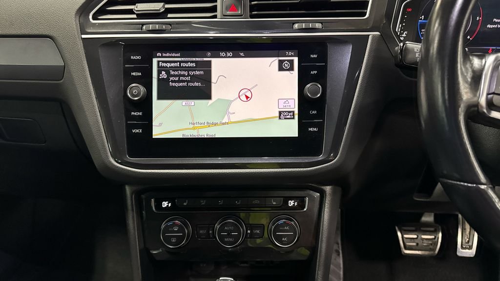 Used Volkswagen Tiguan 2020 for sale - 77452173: Photo 2