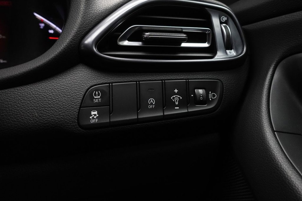 Used Hyundai i30 2021 for sale - 76132269: Photo 49