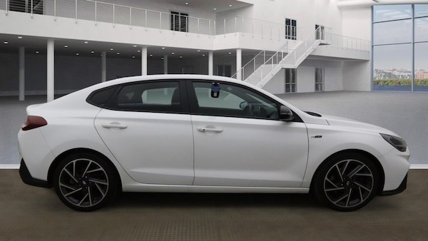 Used Hyundai i30 2021 for sale - 76132269: Photo 9