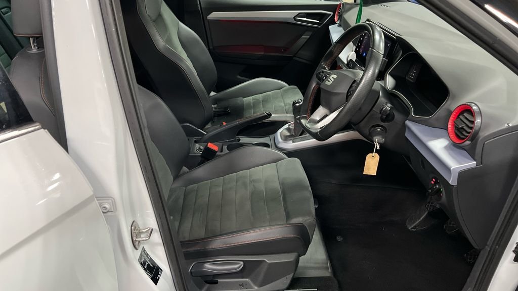 Used SEAT Arona 2021 for sale - 76396428: Photo 2