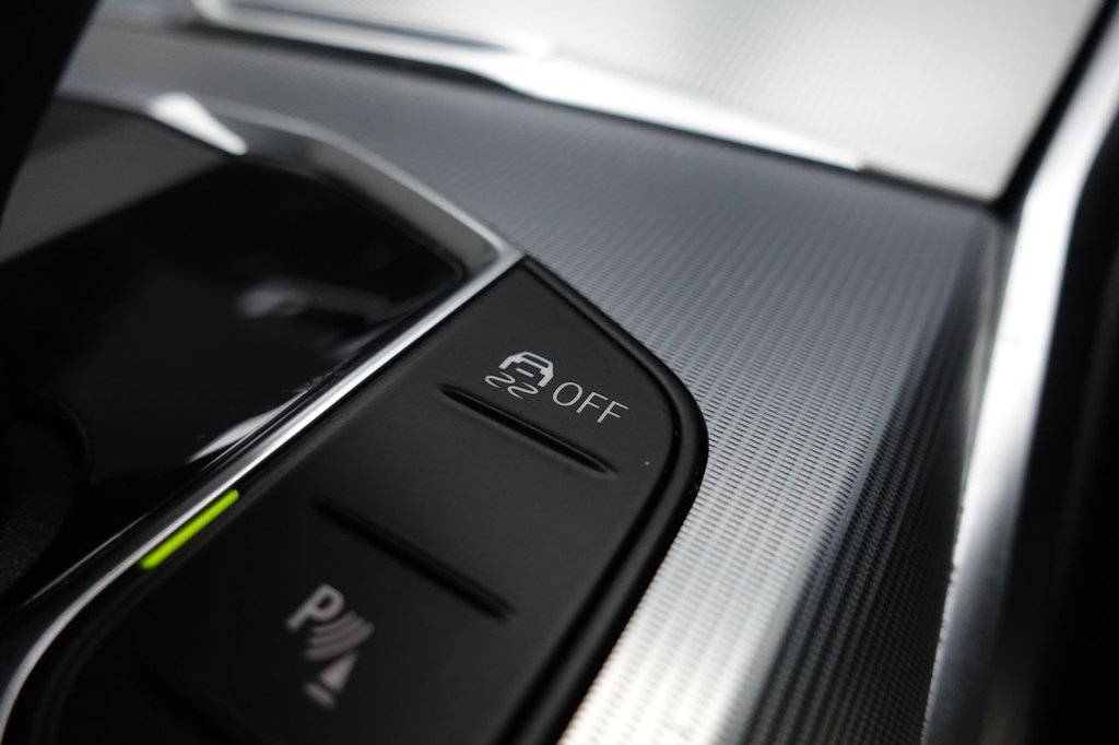 Used BMW 3 Series 2020 for sale - 76470131: Photo 50