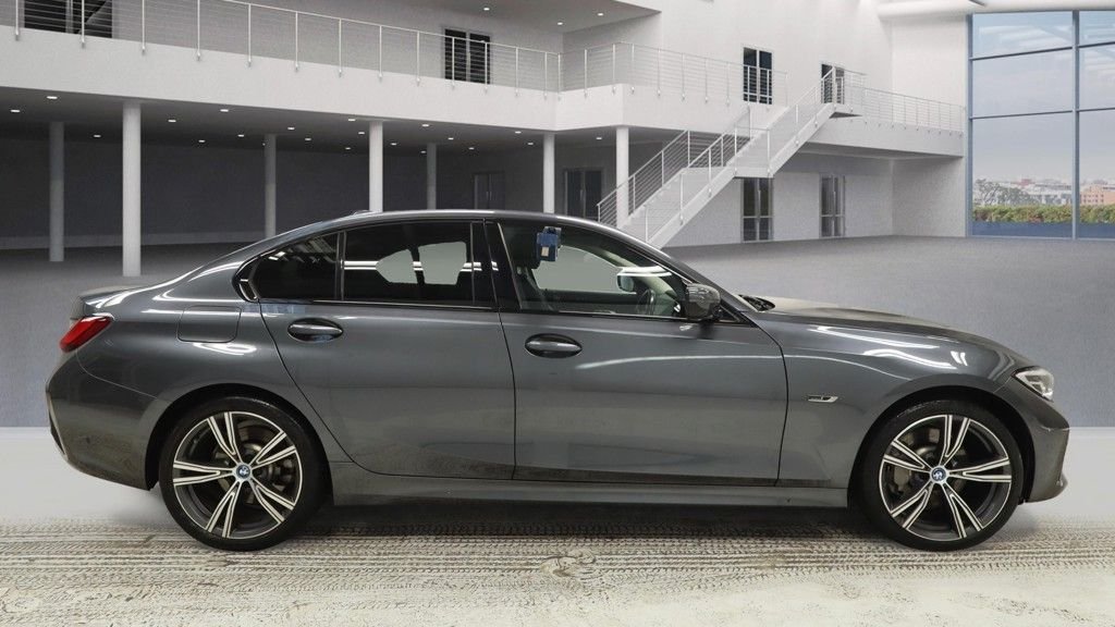 Used BMW 3 Series 2021 for sale - 76740243: Photo 9