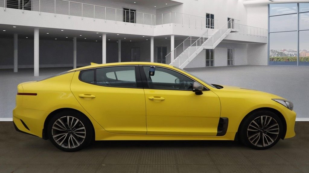 Used Kia Stinger 2018 for sale - 77153793: Photo 10