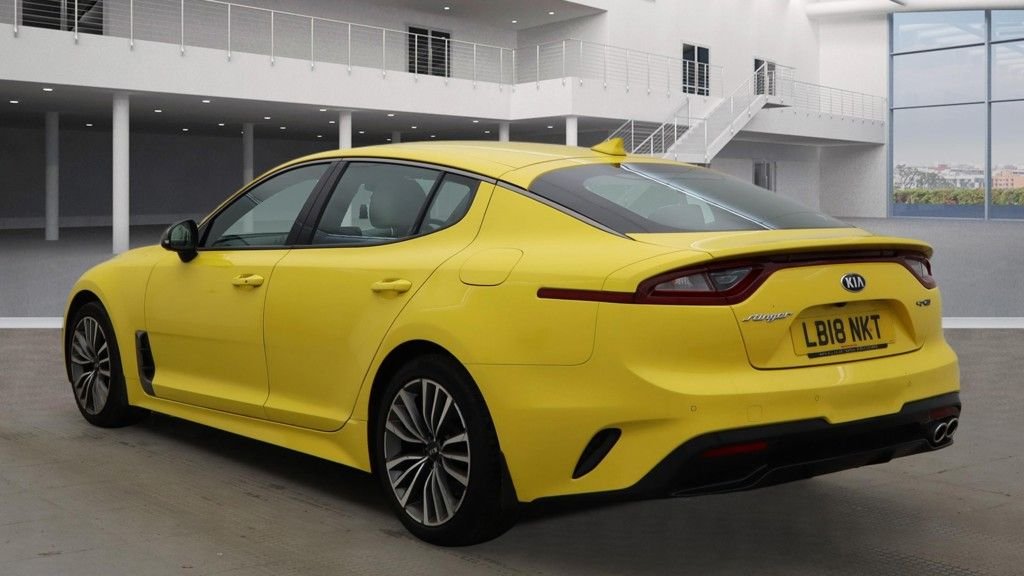 Used Kia Stinger 2018 for sale - 77153793: Photo 7